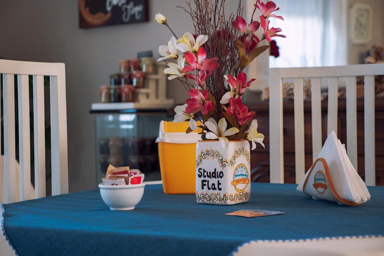 Terra Di Sole Bed & Breakfast มาซารา เดล วัลโล ภายนอก รูปภาพ